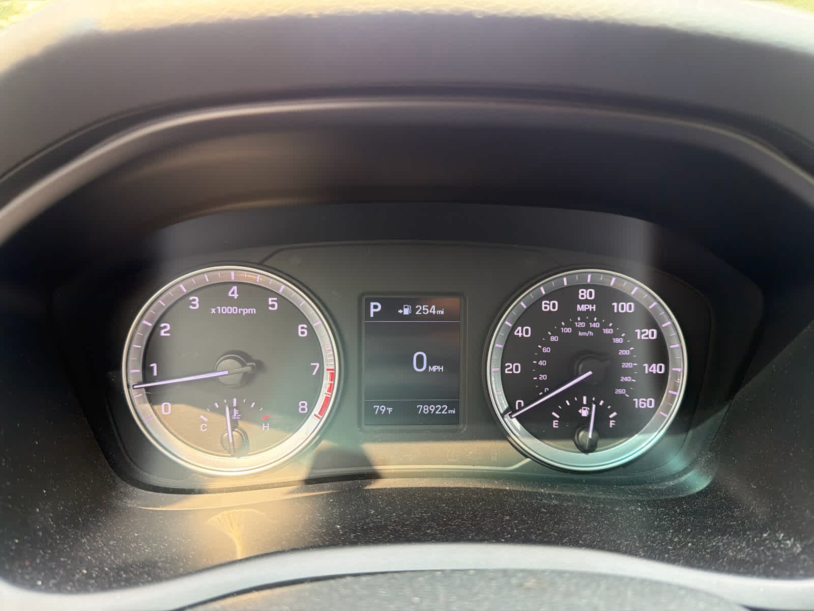 Used 2018 Phantom Black Hyundai SE image 8