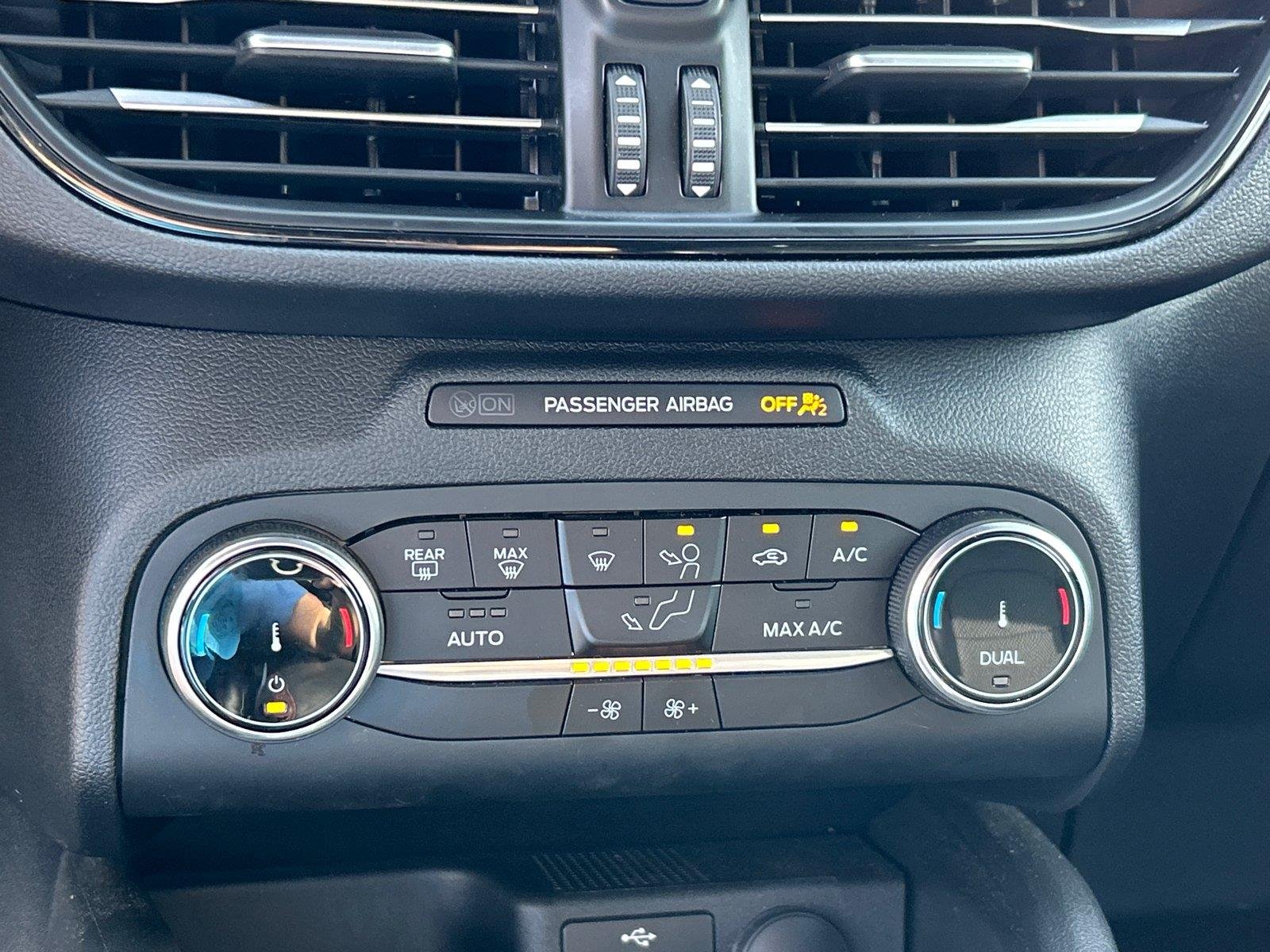 Used 2025 Vapor Blue Ford ST-Line image 19
