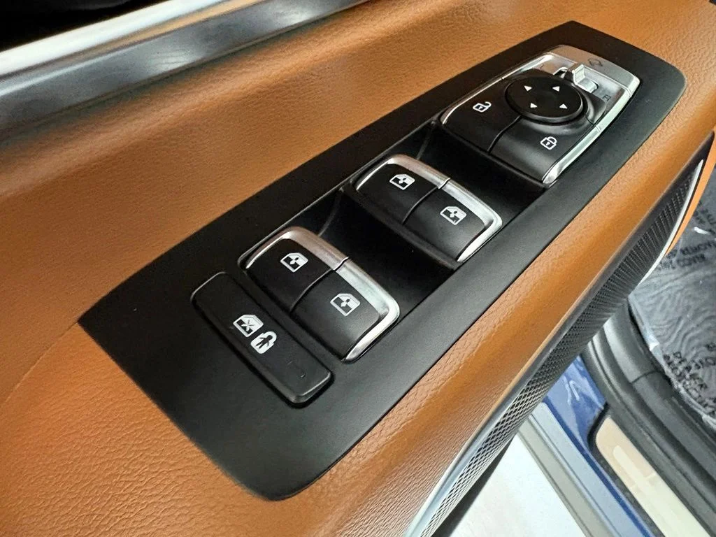 Used 2025 Black Kia SX-Prestige X-Pro image 21