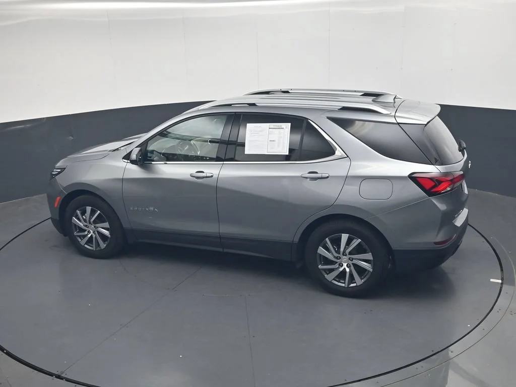 Used 2023 Gray Chevrolet Premier image 25
