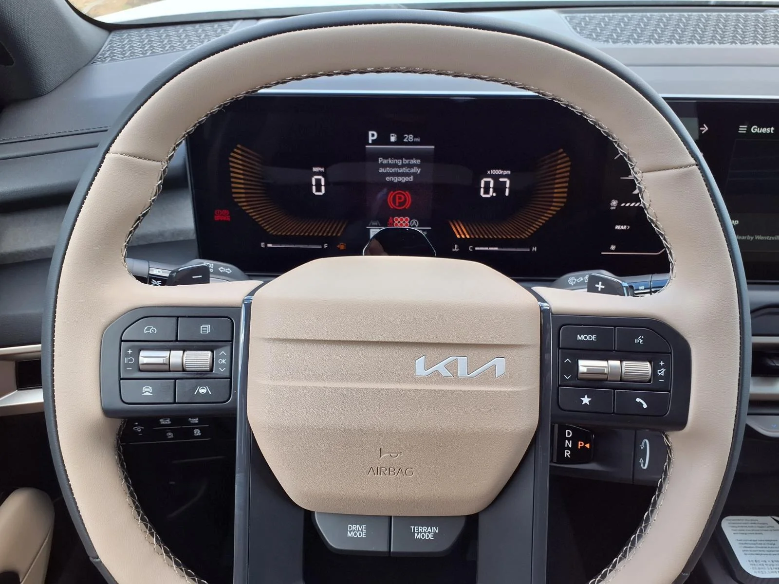 New 2027 Glacial White Pearl Kia EX image 6