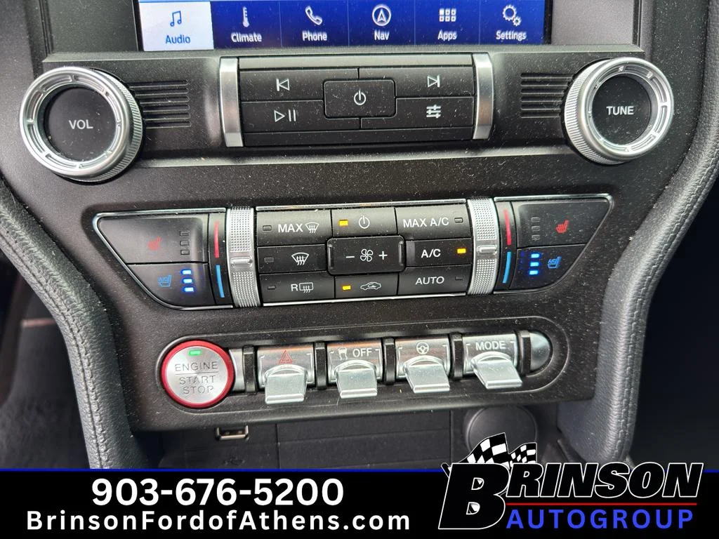 Used 2020  Ford GT Premium image 23