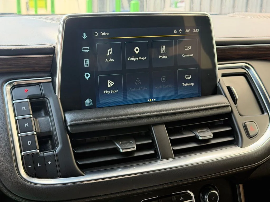 Used 2023 Gray Chevrolet High Country image 13