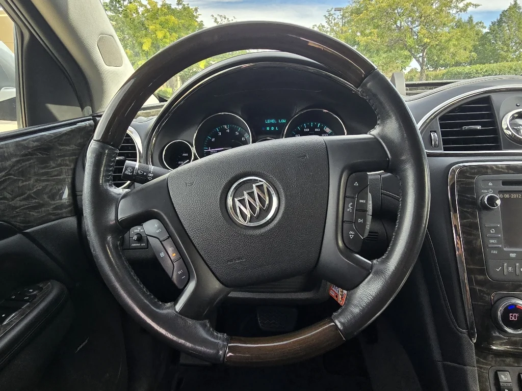 Used 2013 Quicksilver Metallic Buick Leather image 29