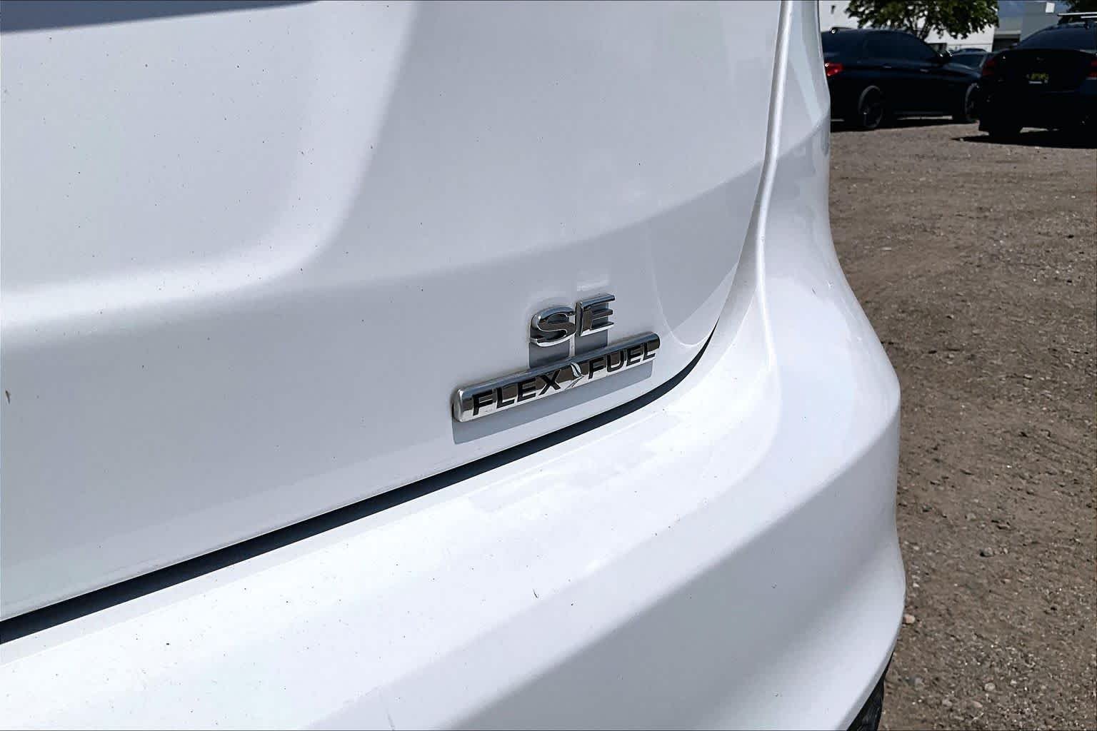 Pre-Owned 2015 Ford Focus SE