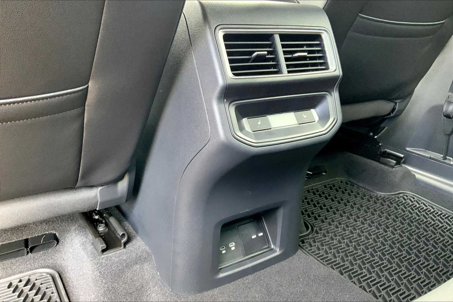 New 2026 Mountain Lake Blue Metallic Volkswagen 2.0T SEL Premium R-Line image 20