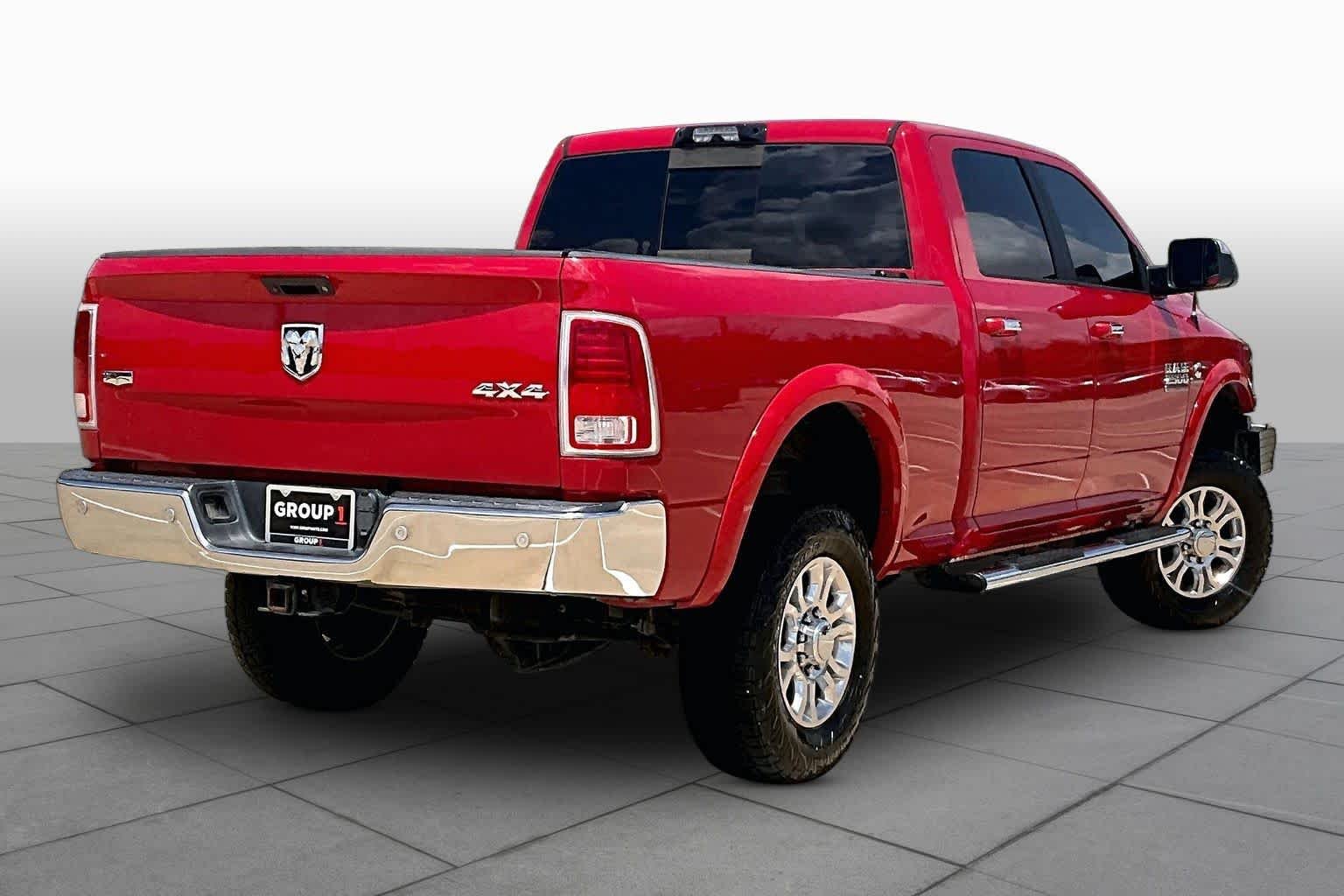 Used 2018 Flame Red Clearcoat Ram Laramie image 13