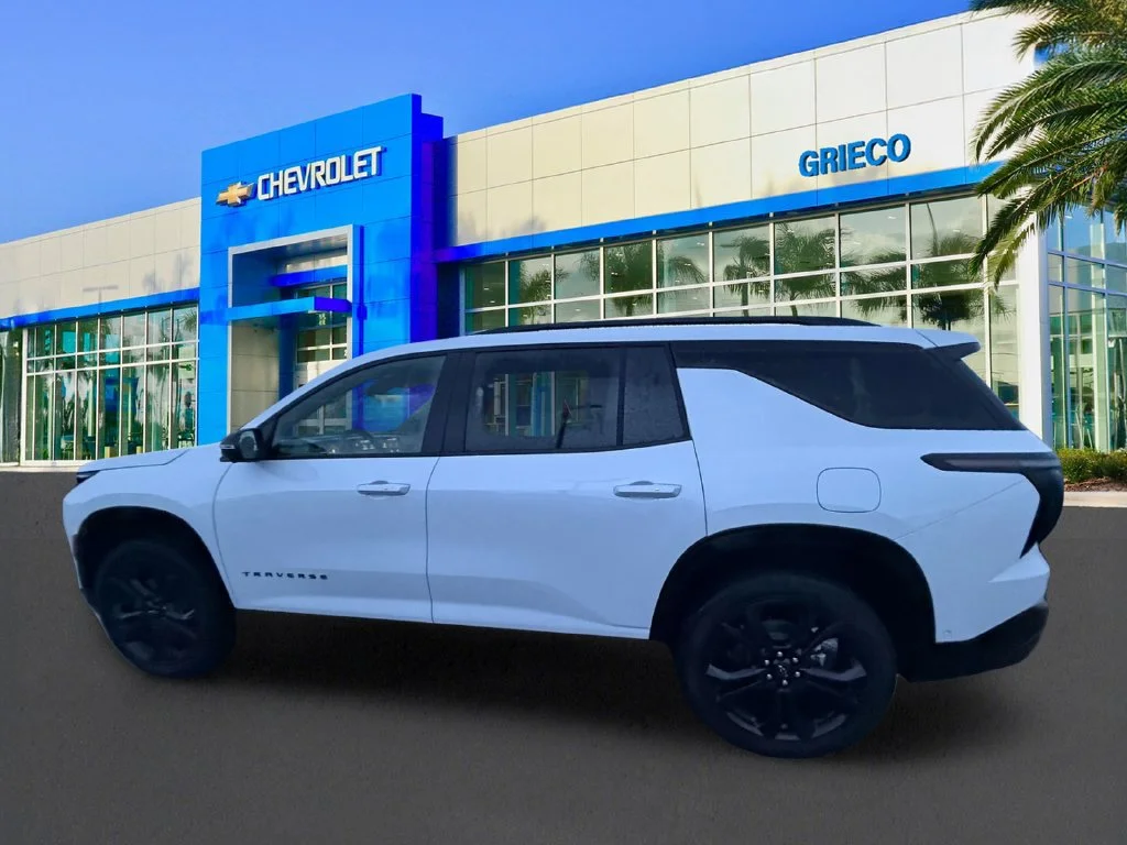 New 2027 Polar White Tricoat Chevrolet RS image 4