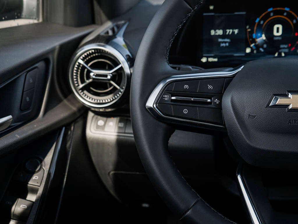 New 2027 Lakeshore Blue Metallic Chevrolet LT image 18