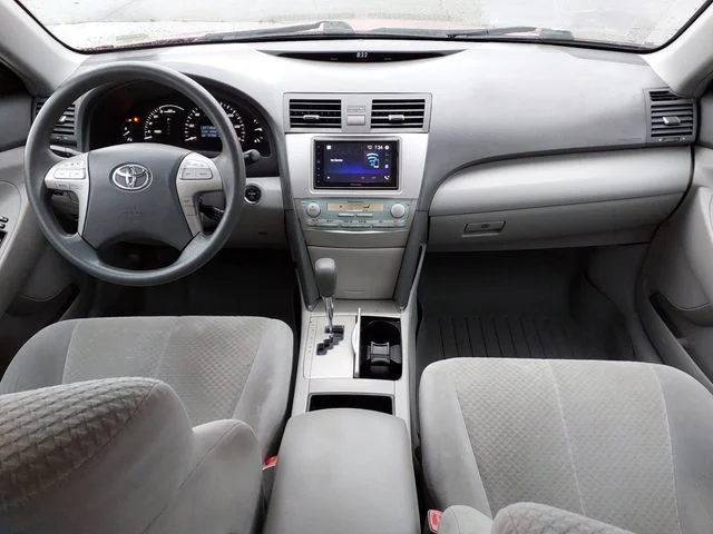 Used 2009 Barcelona Red Metallic Toyota Base image 20