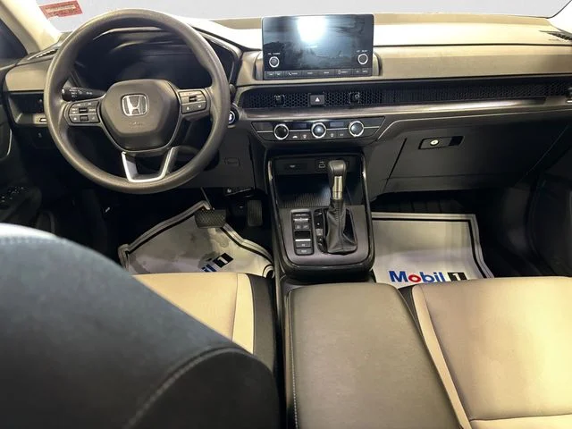 Used 2023 Red Honda LX image 11