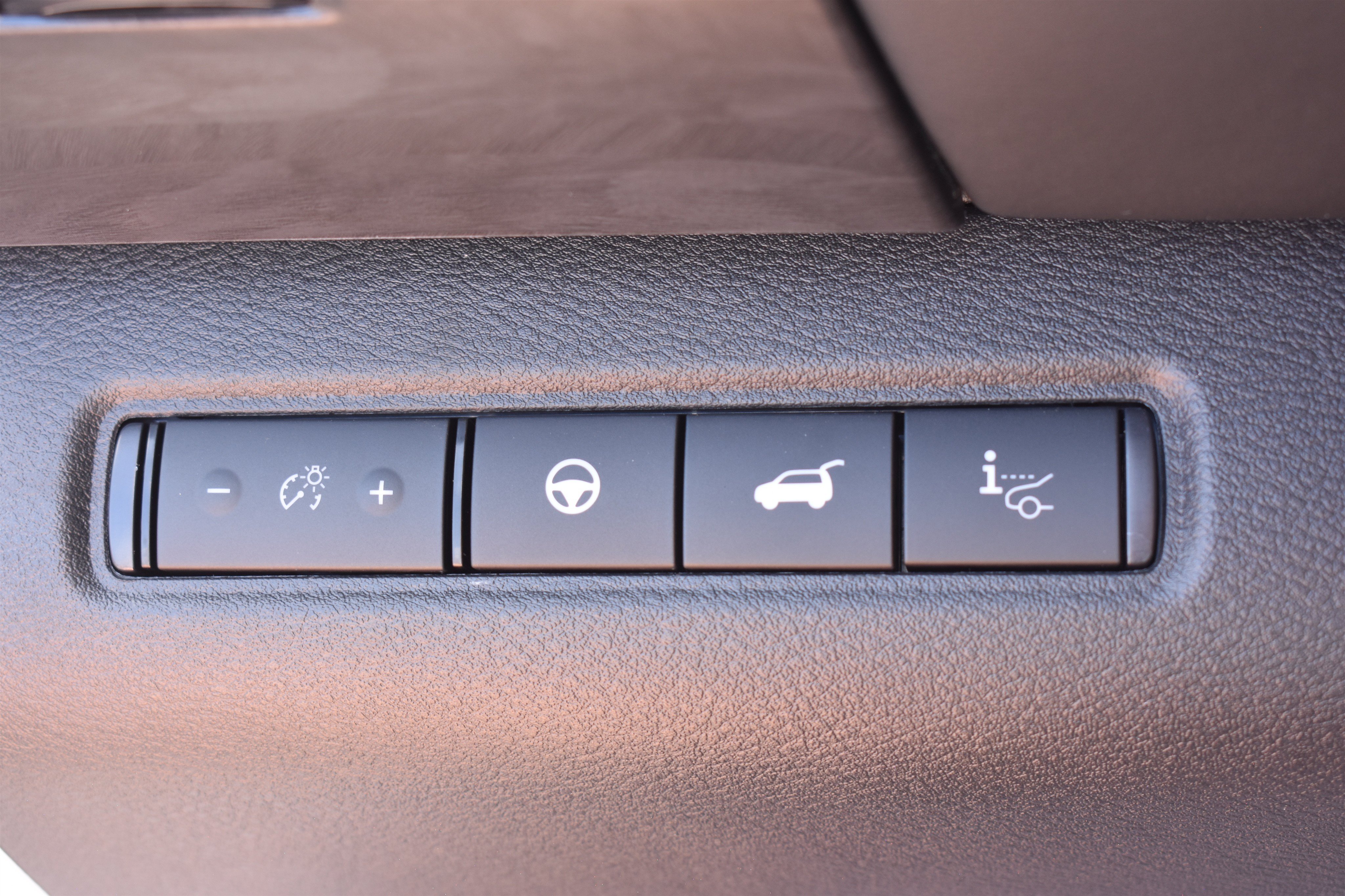 New 2026 Everest White Pearl TriCoat Nissan Platinum image 29