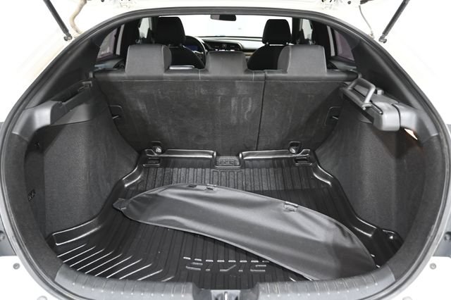 Used 2019 White Honda EX image 18