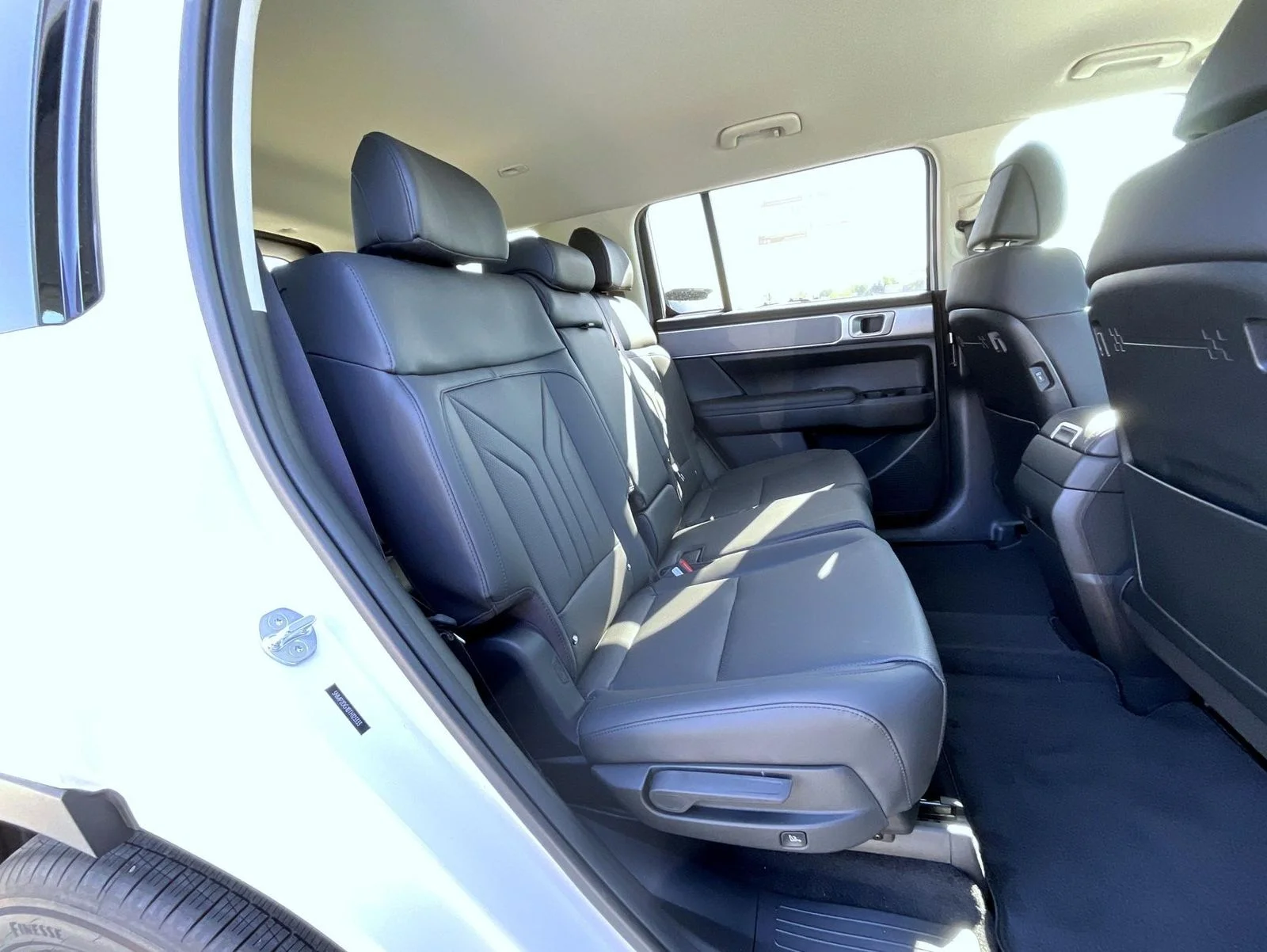 New 2026 White Hyundai SEL image 19