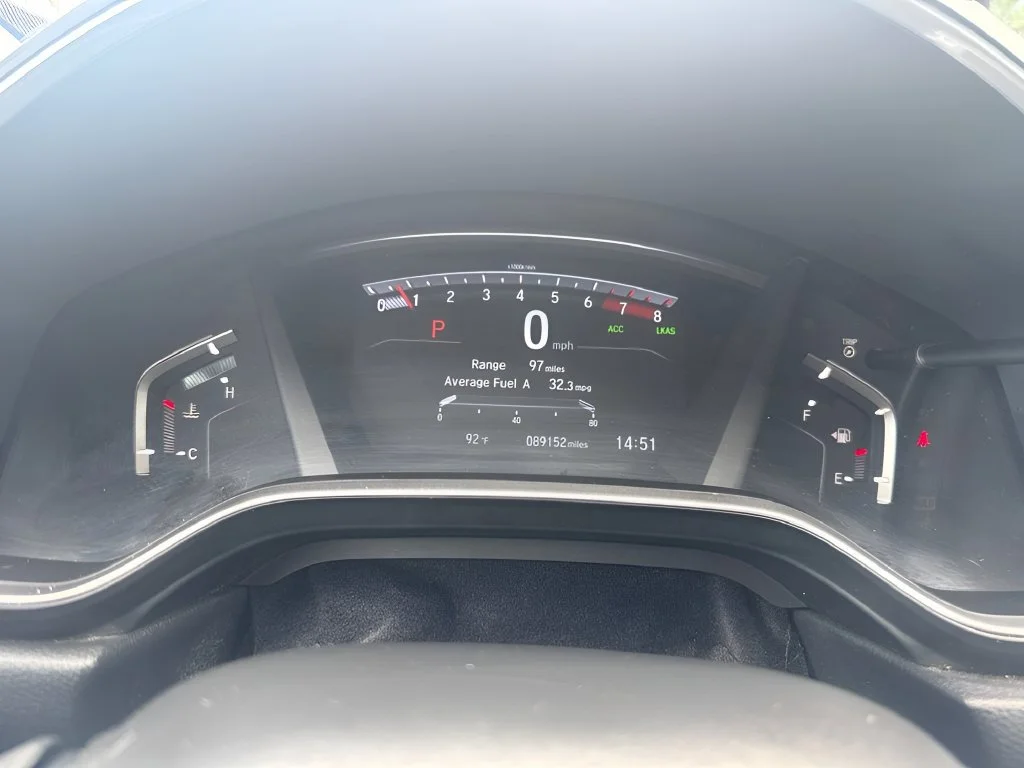 Used 2018  Honda EX image 26