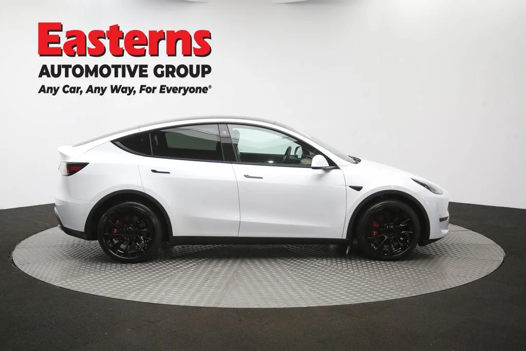 Used 2022 White Tesla Long Range image 39