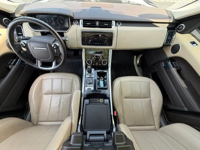Used 2020 White Land Rover HSE image 17