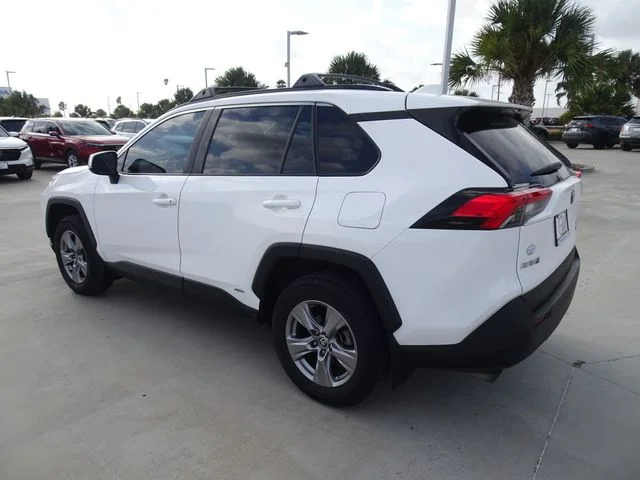 Used 2024 Ice Toyota XLE image 6