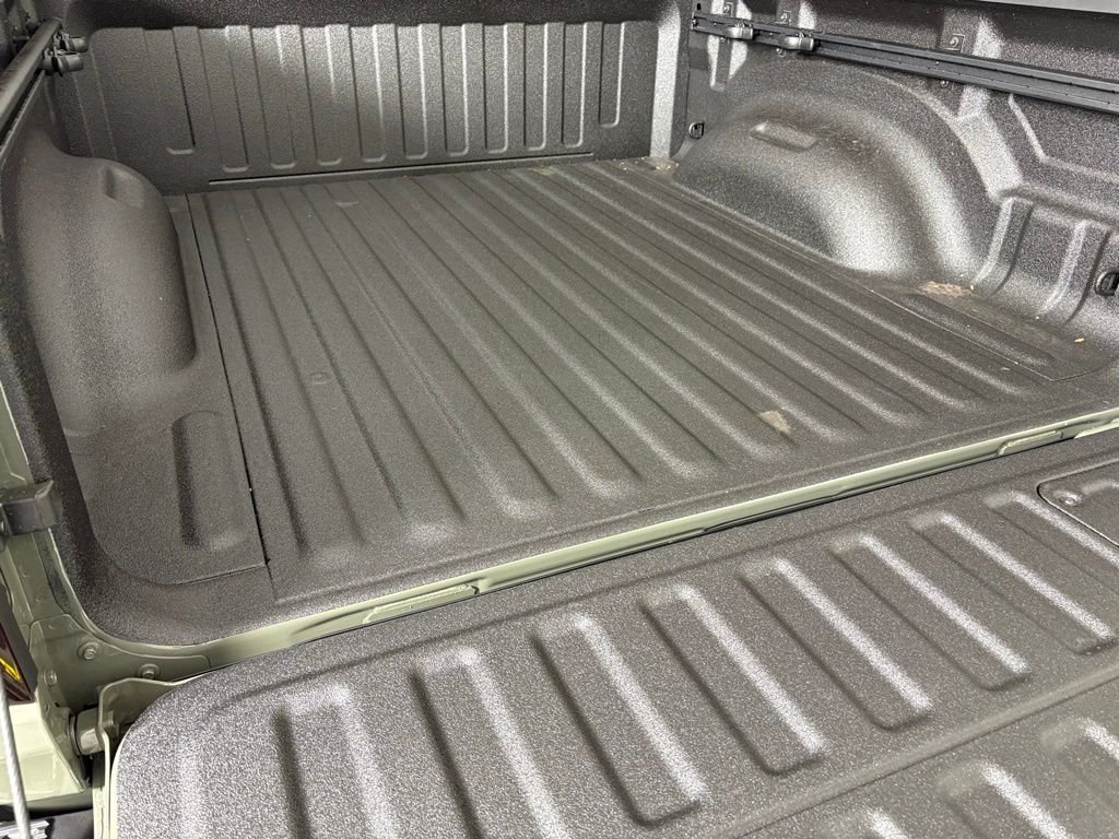New 2026 Canyon Lake Exterior Paint RAM Laramie image 39