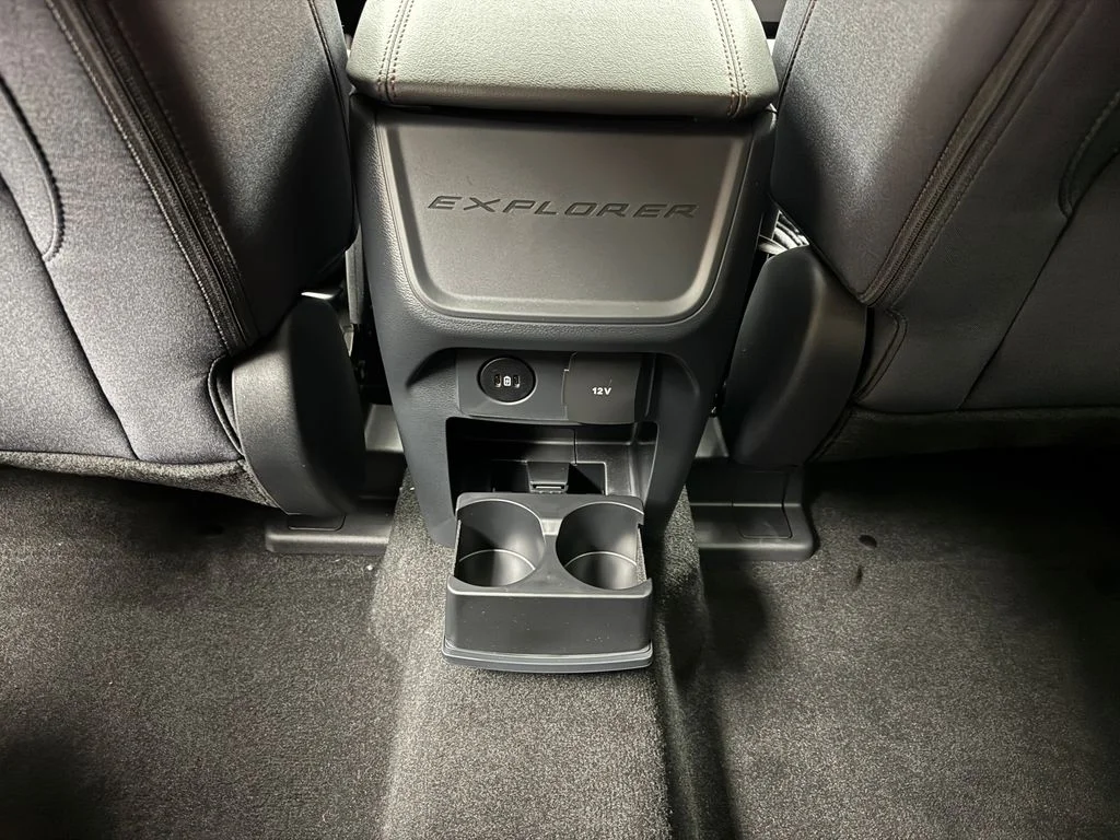 New 2026 Vapor Blue Metallic Ford Active image 12