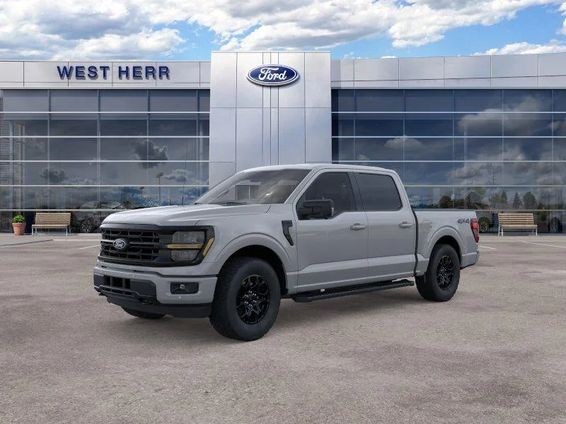 Used 2026 Avalanche Ford XLT image 2