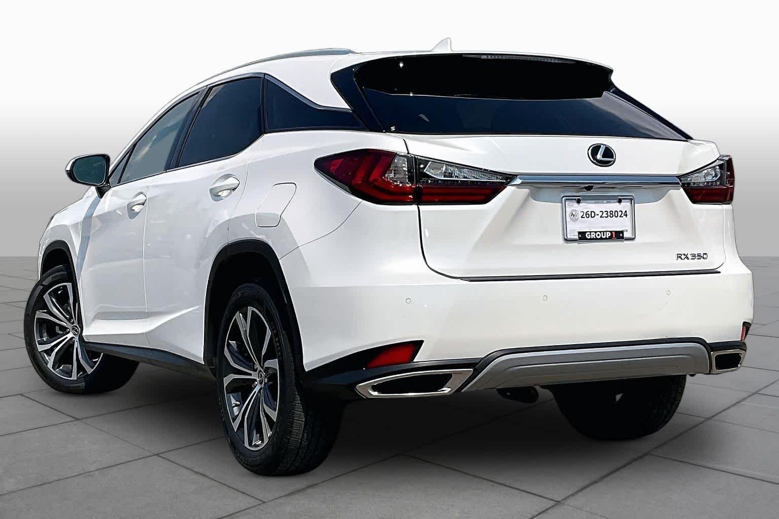 Used 2022 Eminent White Pearl Lexus  image 11