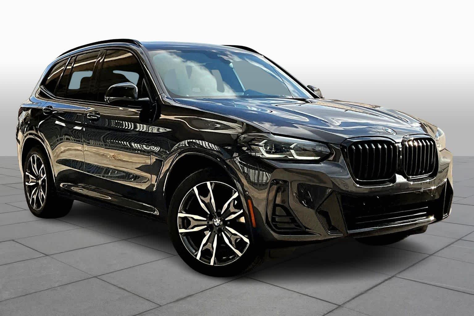 Used 2024 Dark Graphite Metallic BMW xDrive30i image 2