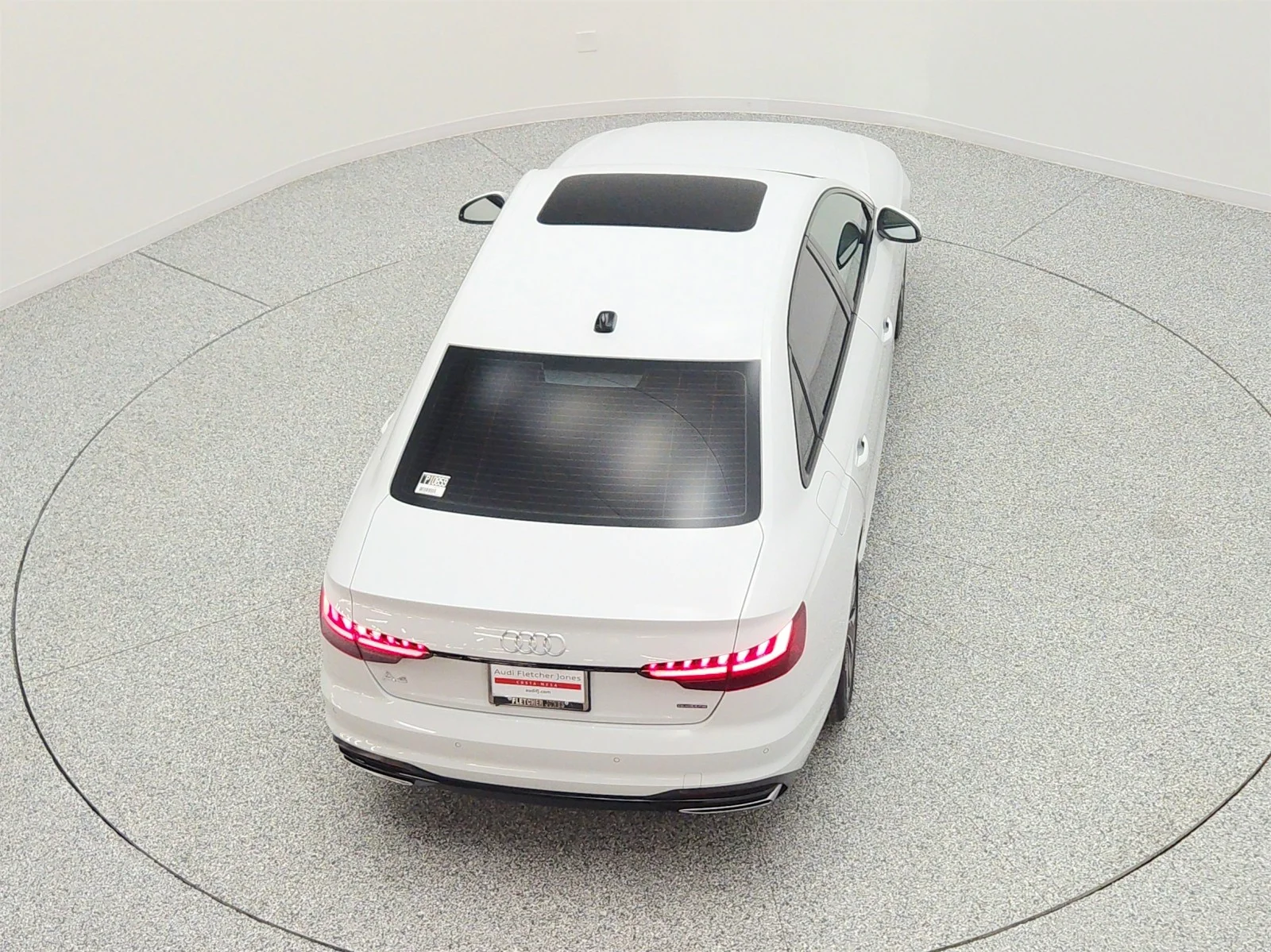 Used 2023 Glacier White Metallic Audi Premium Plus 40 TFSI quattro image 27
