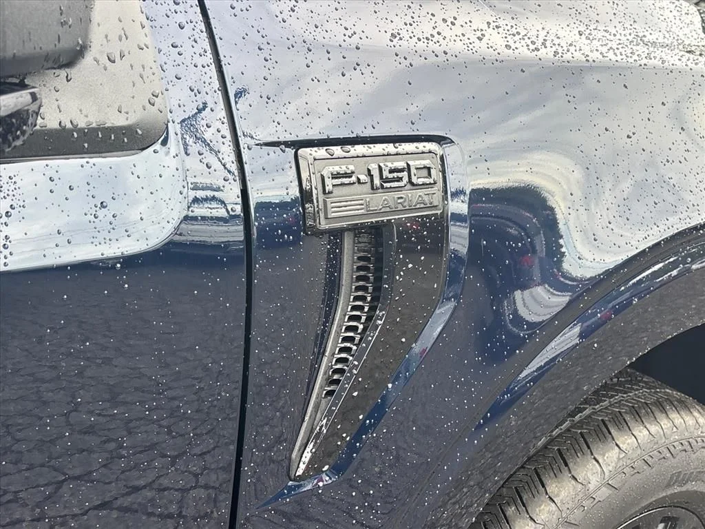 Used 2024 Black Ford Lariat image 12