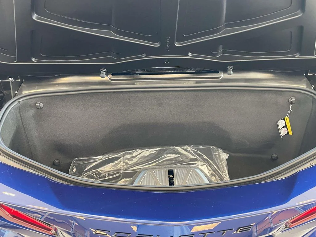 New 2027 Admiral Blue Metallic Chevrolet 2LT image 11