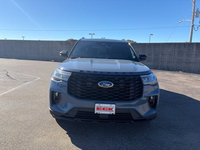 Used 2025  Ford ST-Line image 2