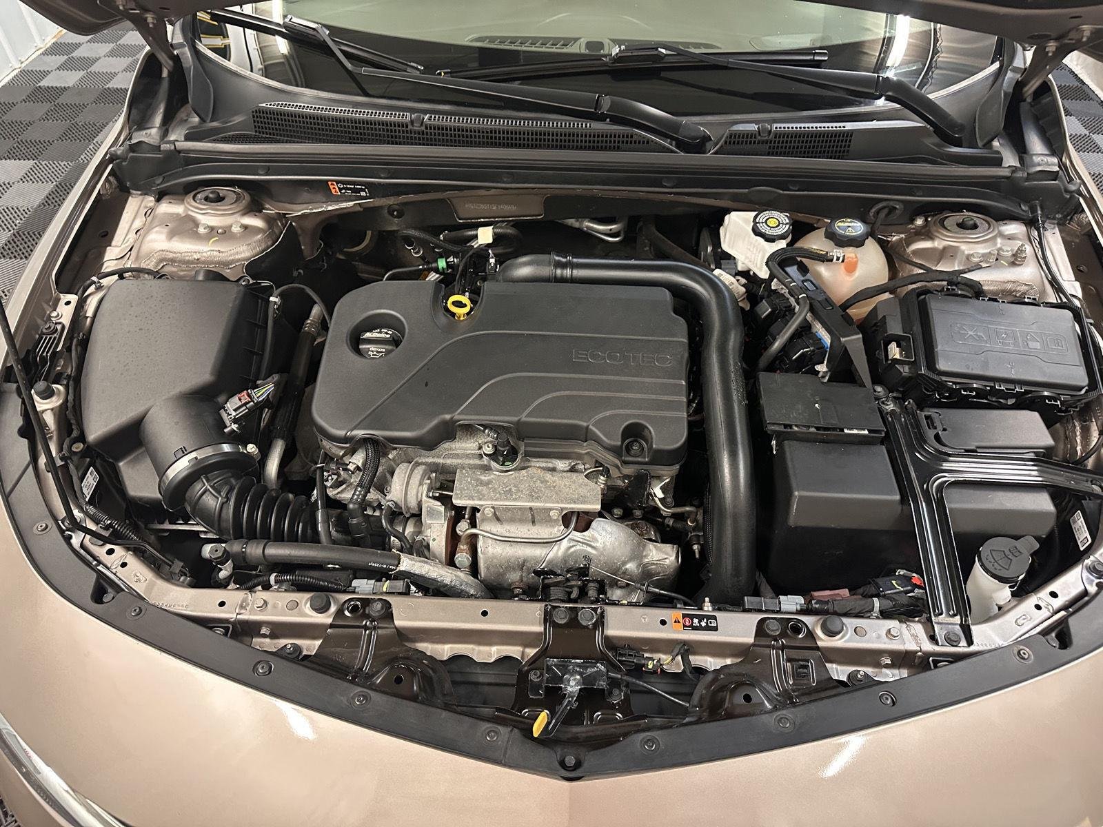 Used 2025 Mineral Gray Metallic Chevrolet LT image 50