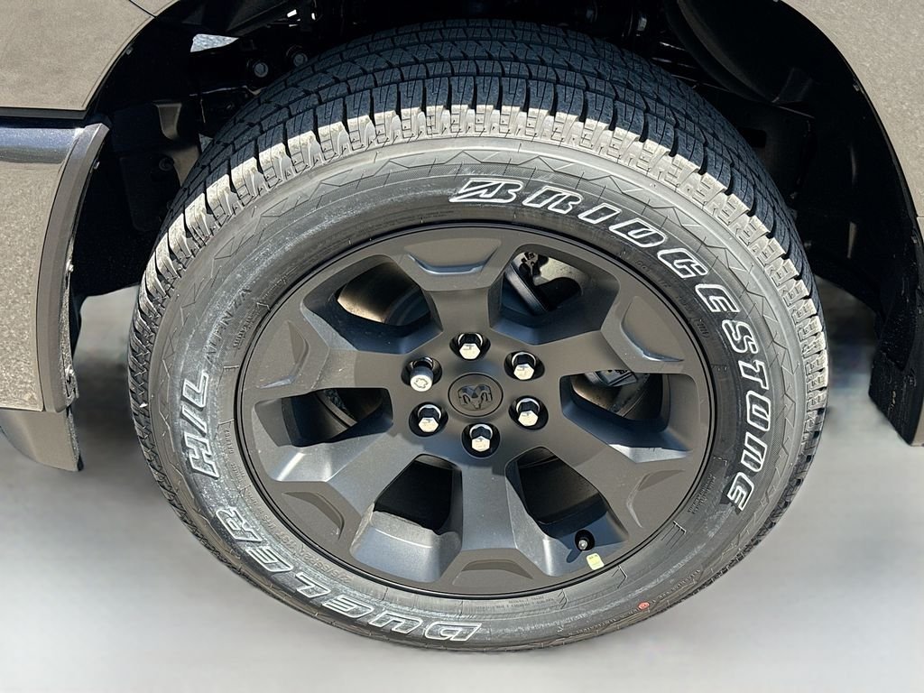New 2026 Granite Crystal Metallic Clear-Coat Exterior Paint RAM Express image 9