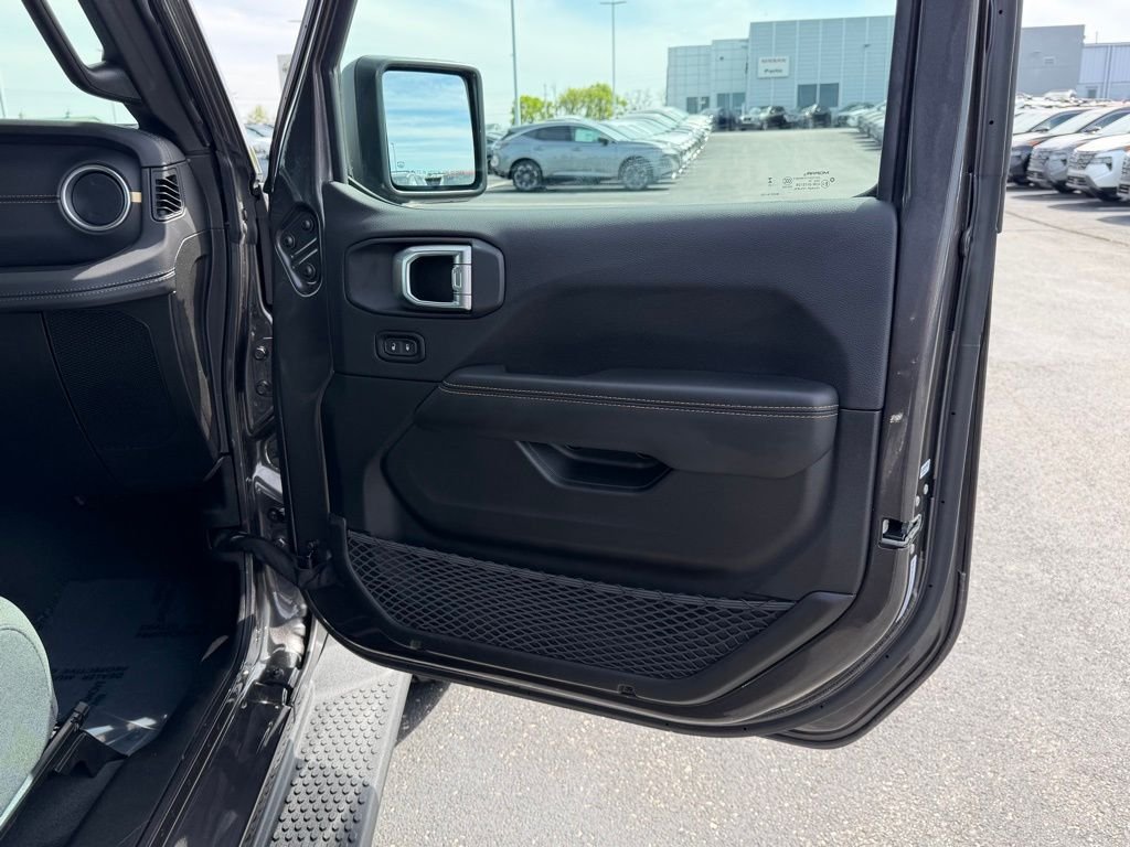 2025 Jeep Wrangler 4xe Sahara 4XE - Photo 21