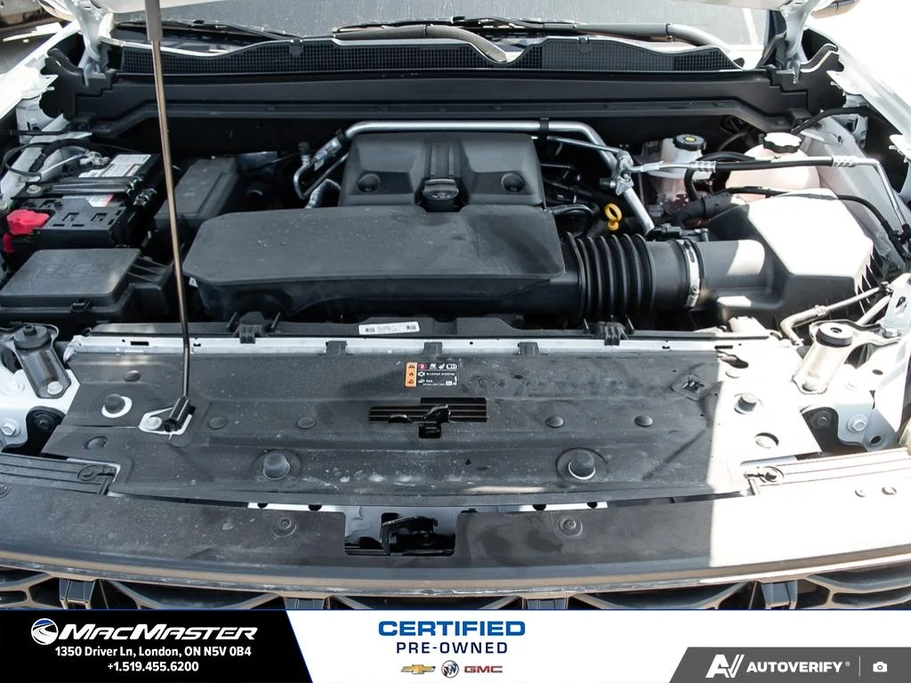 Used 2025  GMC Elevation image 11