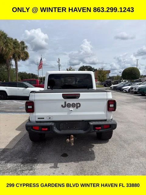 Used 2021 White Jeep Rubicon image 5