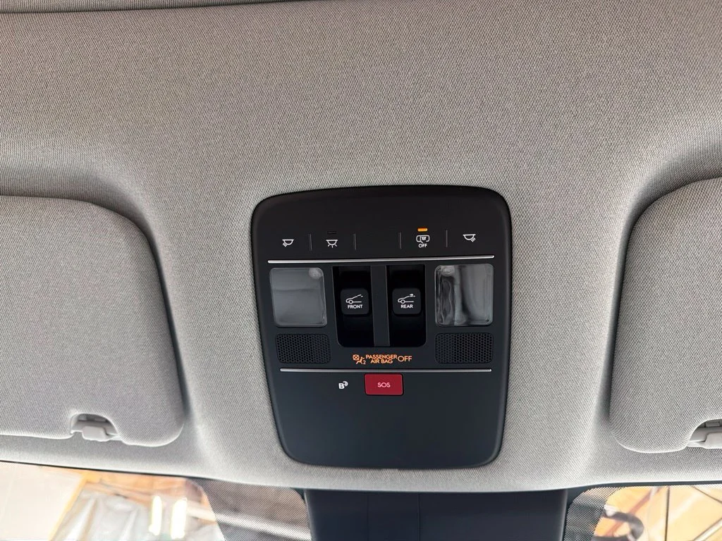 New 2027 Abyss Black Pearl Hyundai Limited image 23