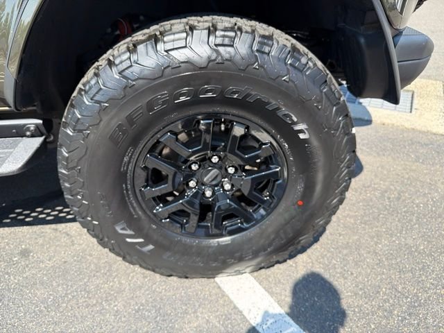 Used 2024 Green Ford Raptor image 29