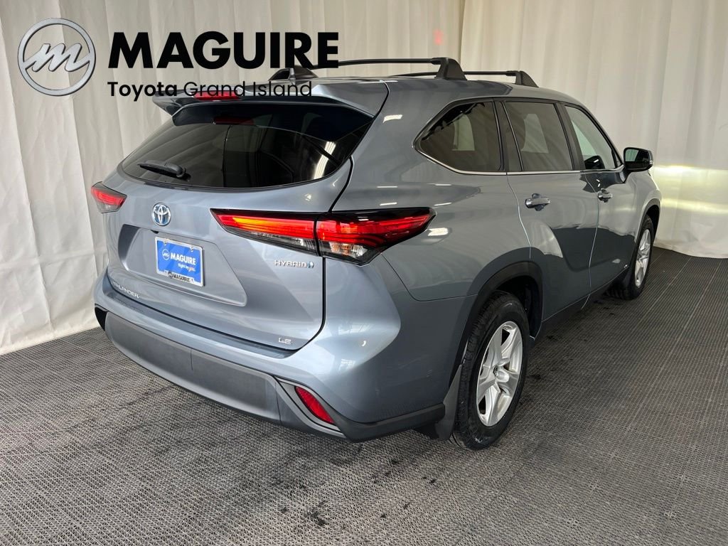 Used 2023 Blue Toyota LE image 31