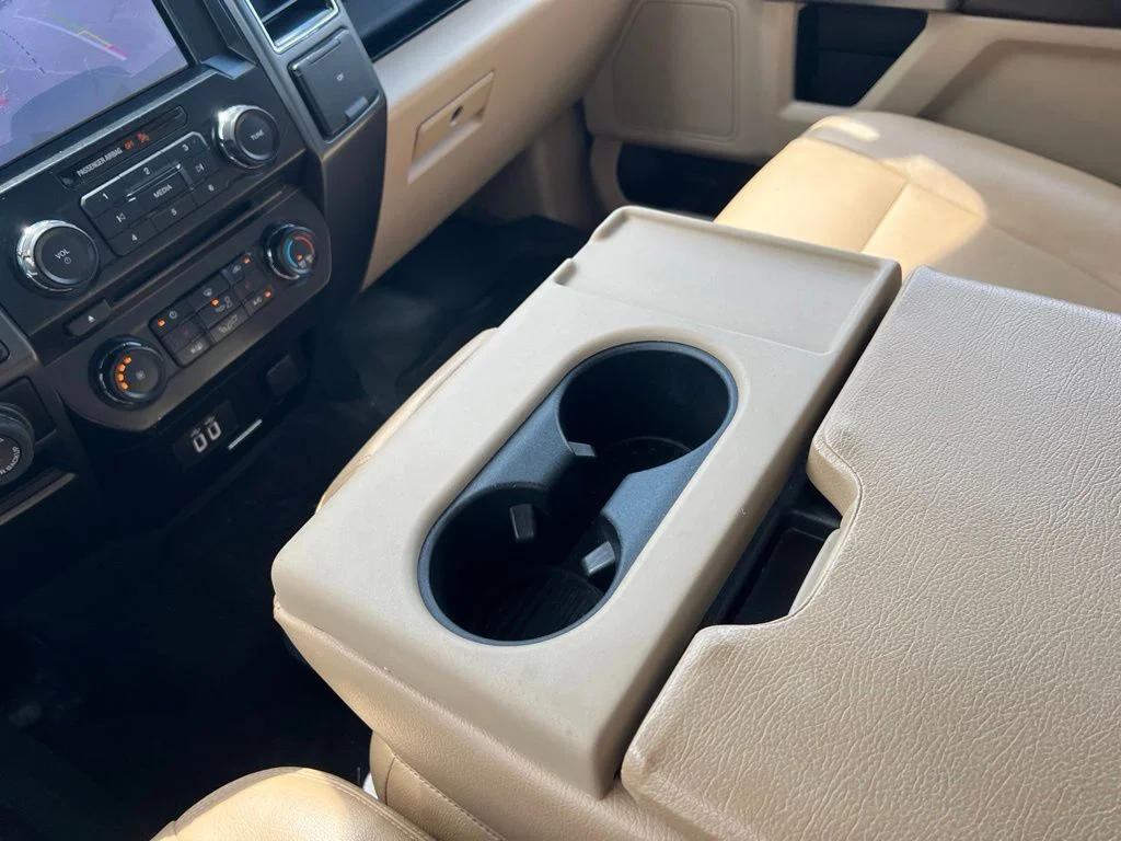 Used 2018 Gold Ford XLT image 20
