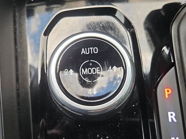 Used 2025 Sterling Gray Metallic Chevrolet Trail Boss image 10