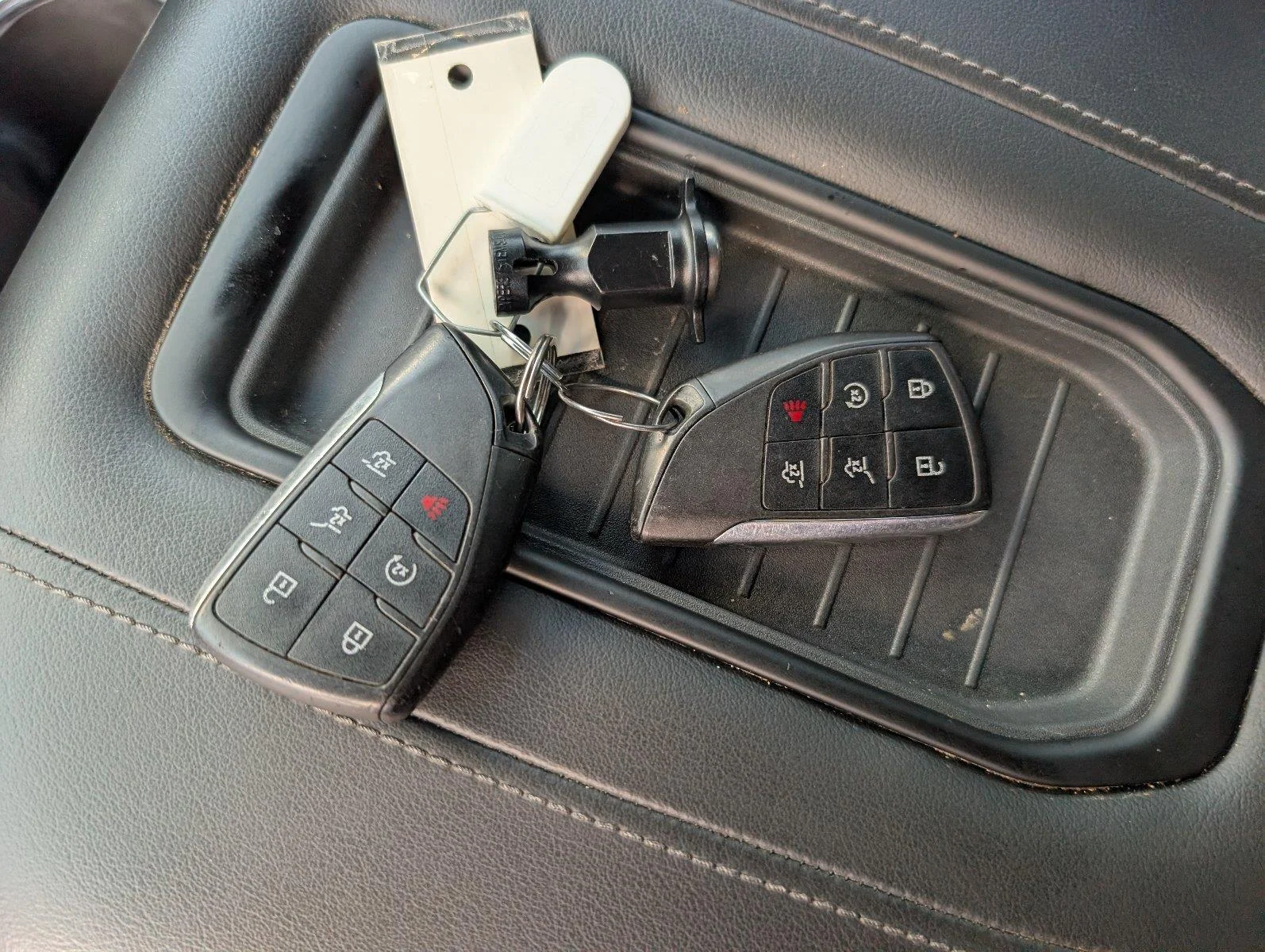 Used 2021 Shadow Gray Metallic Chevrolet LT image 25