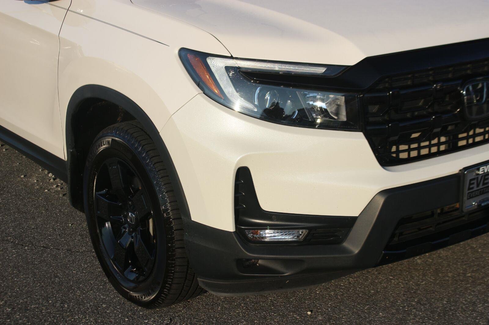 Used 2024 White Honda Black Edition image 9