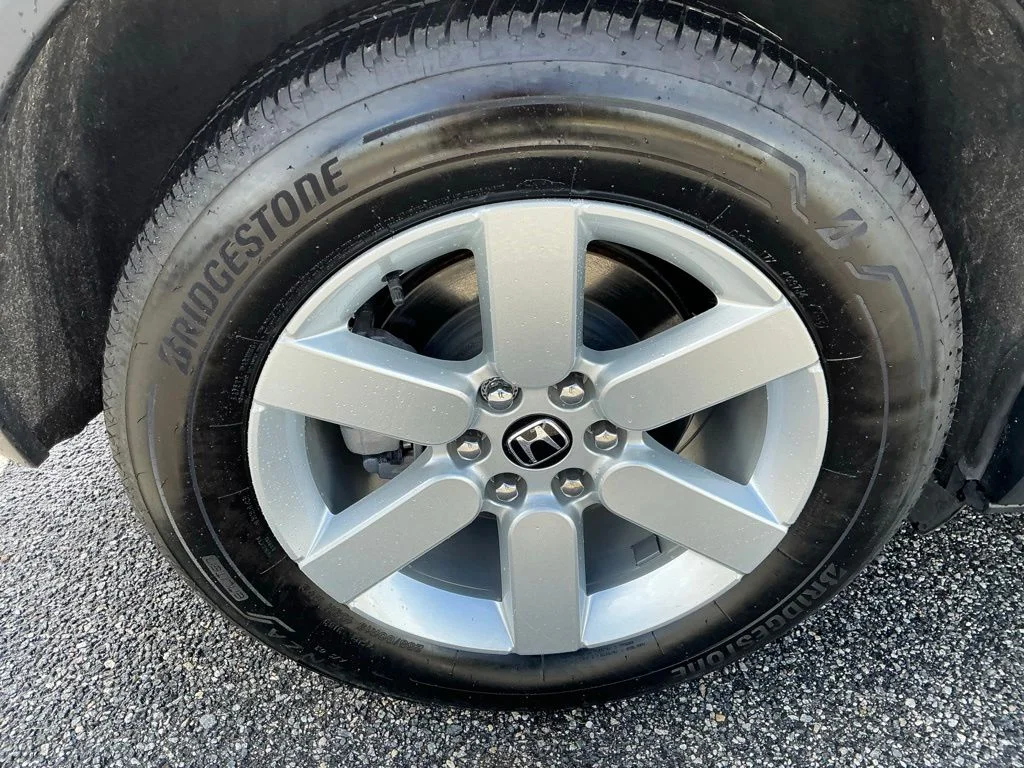 Used 2024  Honda EX image 14