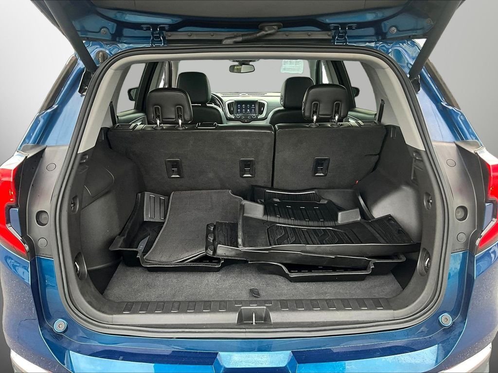 Used 2020 Blue GMC SLT image 7