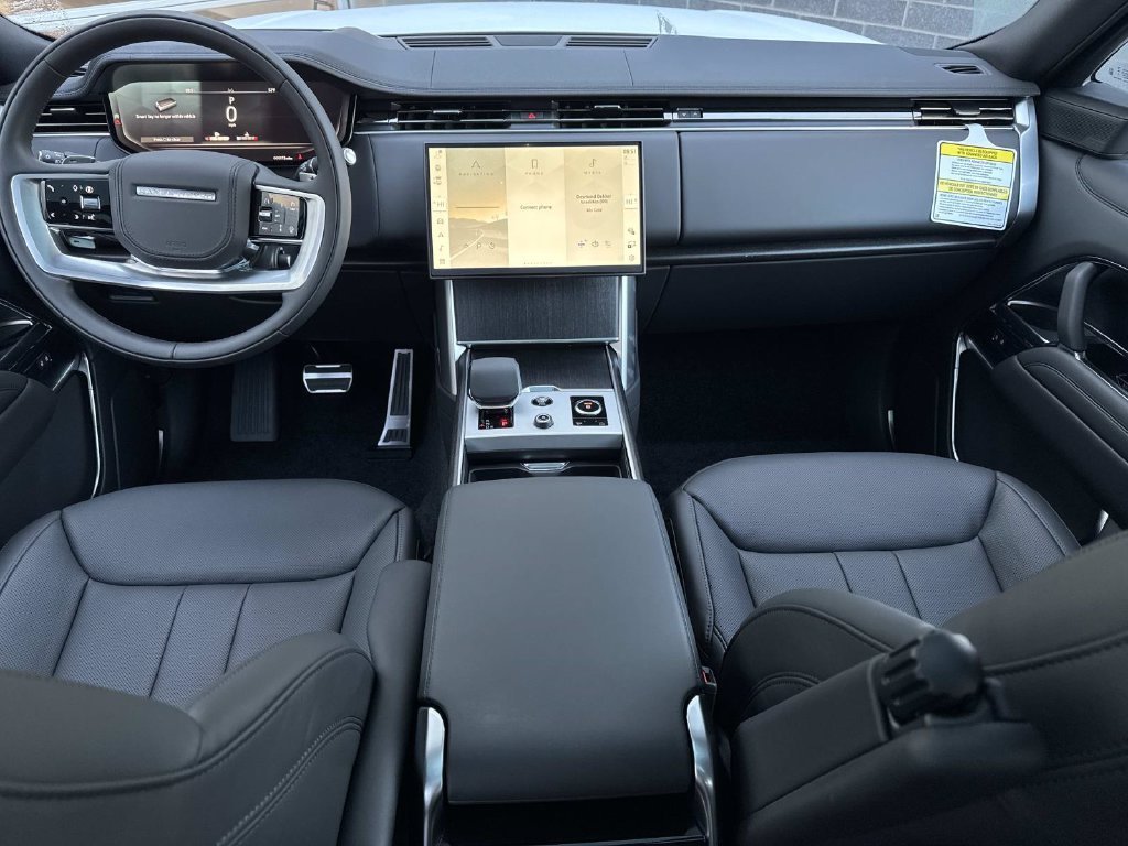 New 2027 Fuji White LAND ROVER  image 20