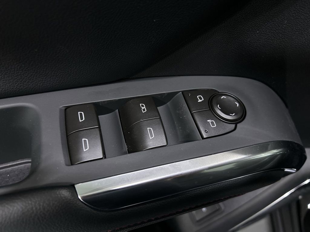 New 2026 Mosaic Black Metallic Chevrolet Z71 image 15