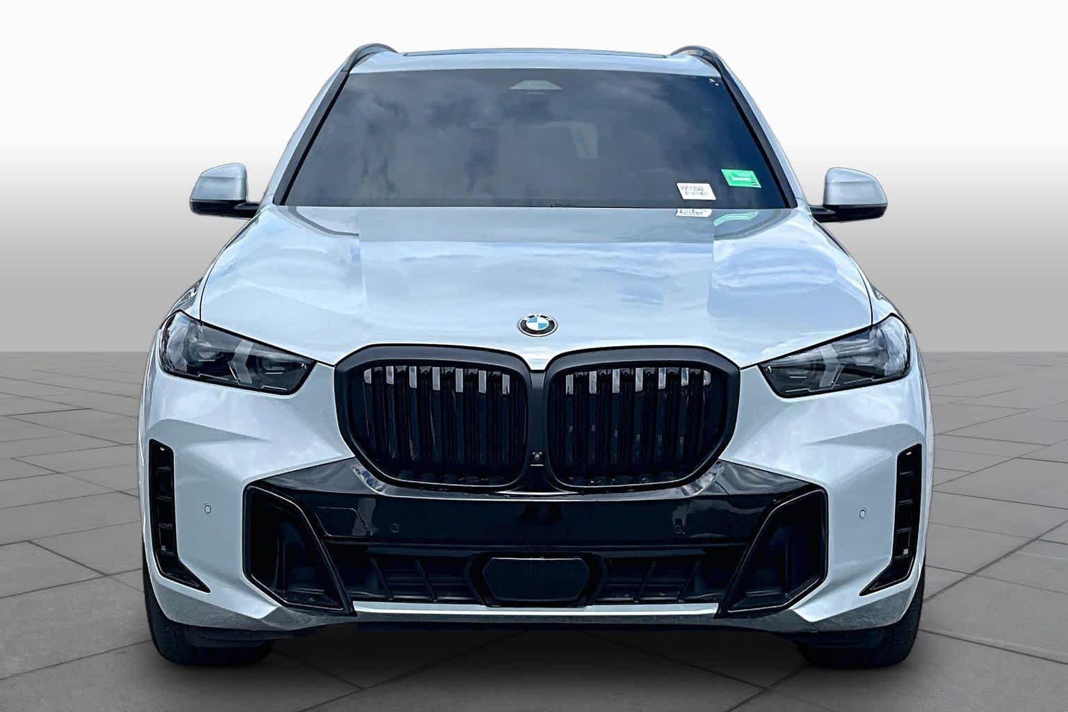 Used 2024 Brooklyn Grey Metallic BMW xDrive40i image 4