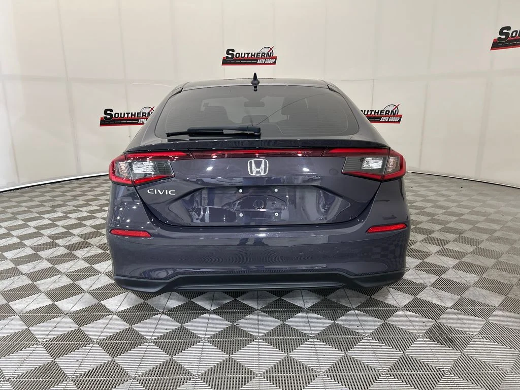 Used 2024 Beige Honda EX-L image 4