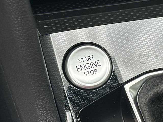 New 2026 White Volkswagen 1.5T SE image 31
